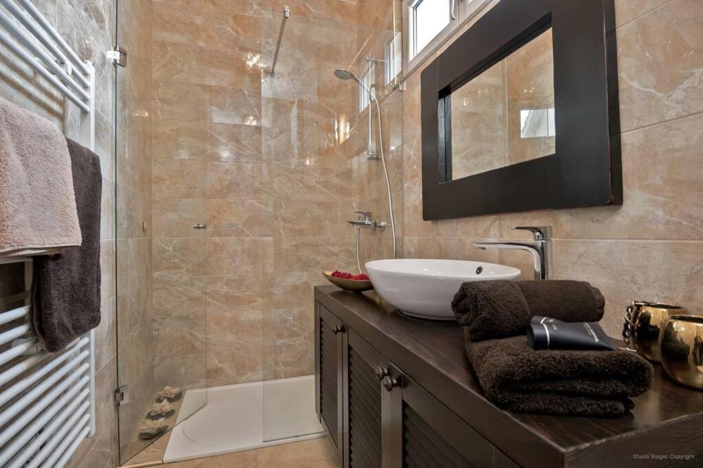 Ensidia Luxury Suite Split Eksteriør bilde
